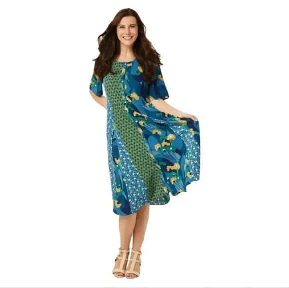 LOGO by Lori Goldstein Dresses & Skirts - LOGO Lori Goldstein Woven Mixed Print Blue Combo Patchwork Dress(S)